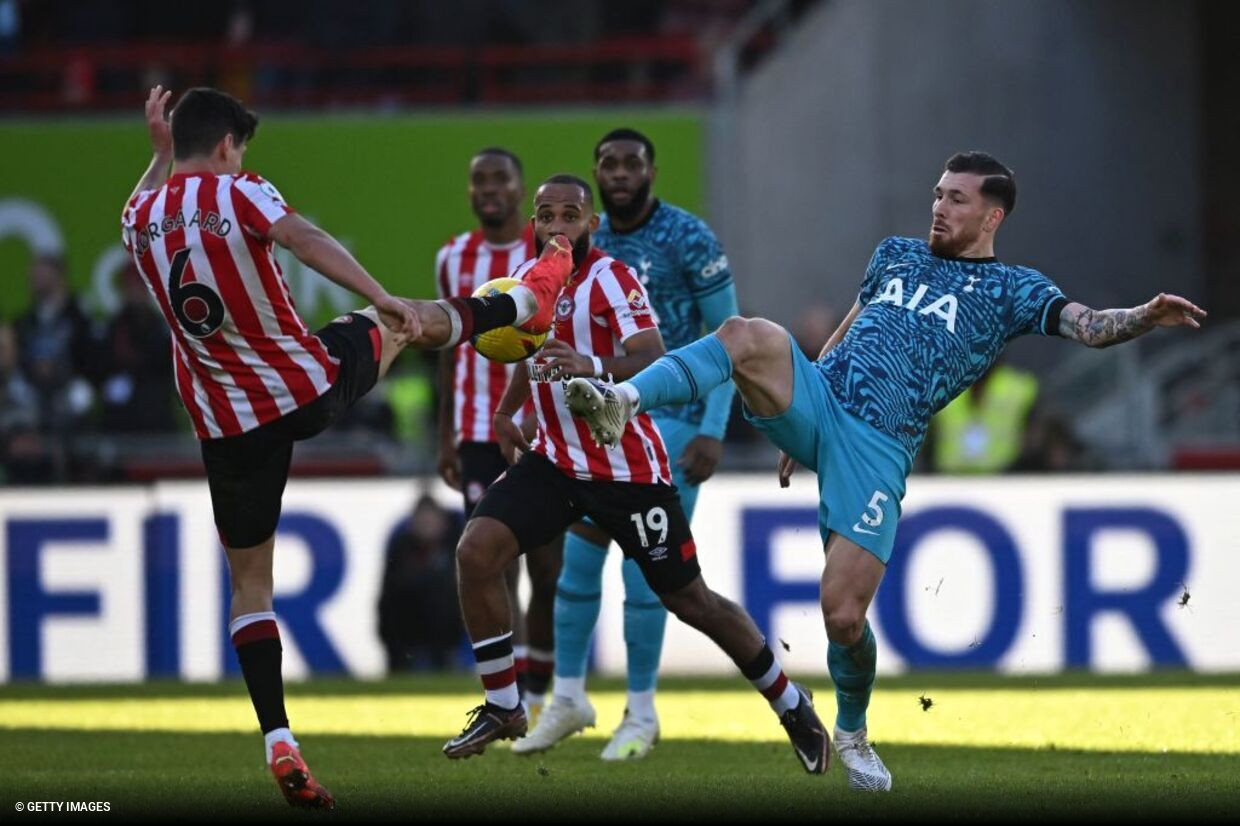 Com reação na etapa final, Tottenham busca empate com o Brentford no  Campeonato Inglês 